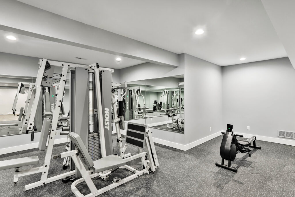 Home Gym at 13611 Amiot Dr Maryland Heights, MO