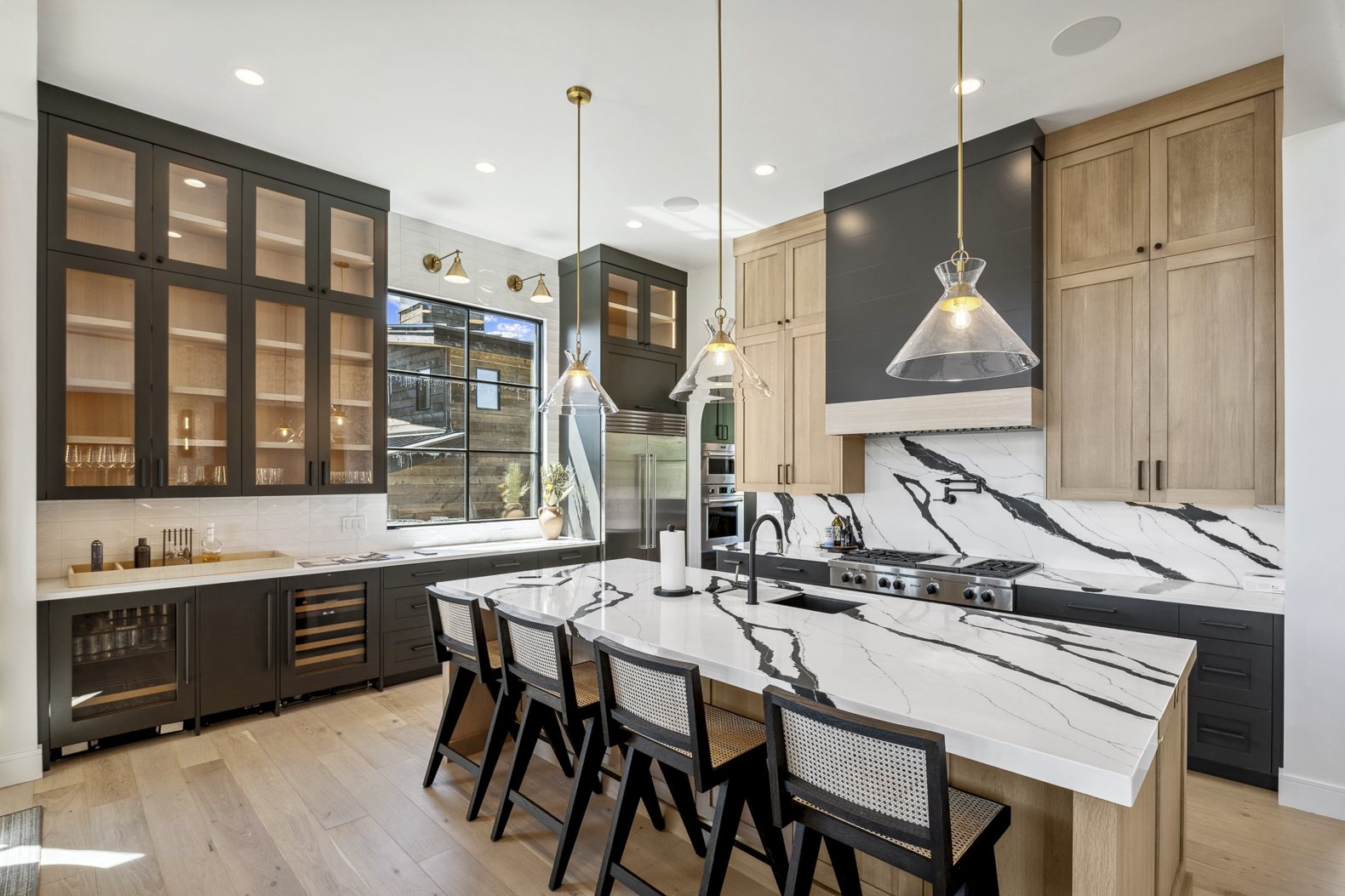 Kitchen at 1612 Leo Ct in SkyRidge Mountain Community